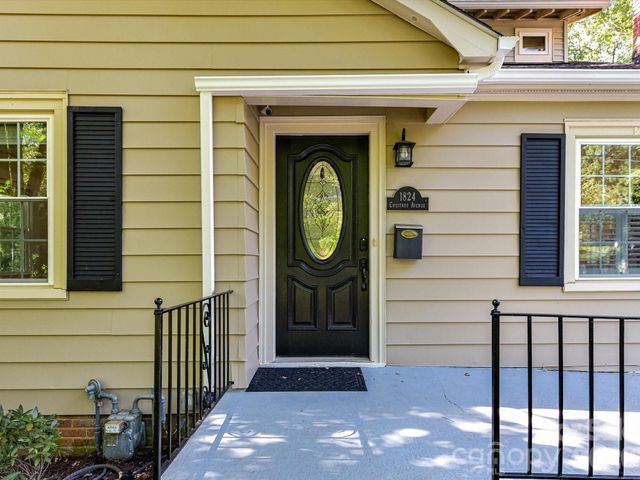 1824 Chestnut Avenue, Charlotte, NC 28205