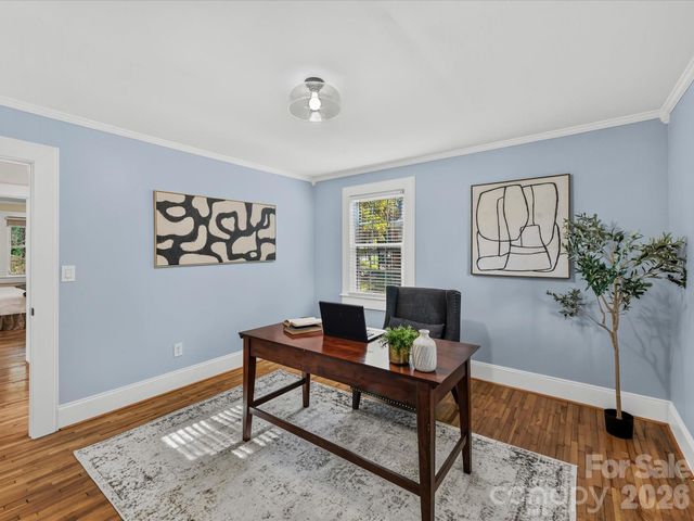 1824 Chestnut Avenue, Charlotte, NC 28205