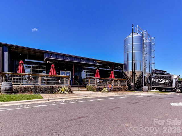 1824 Chestnut Avenue, Charlotte, NC 28205
