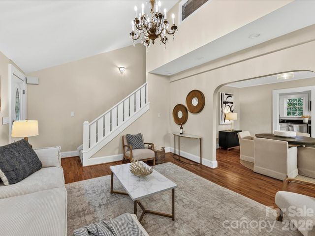 1824 Chestnut Avenue, Charlotte, NC 28205