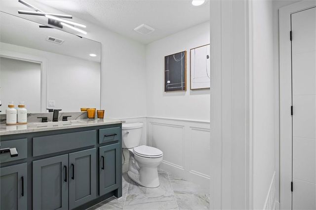 12501 W 184th Street, Overland Park, KS 66013