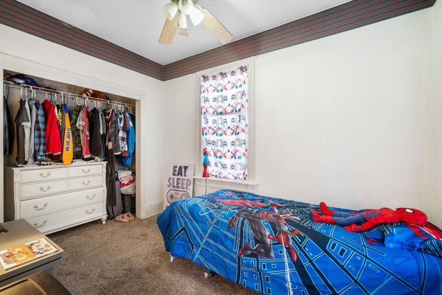 1047 W Washington STREET, West Bend, WI 53095