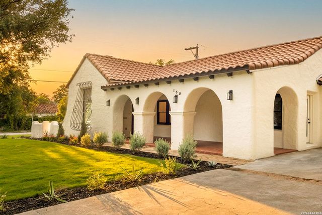135 W Lullwood, San Antonio, TX 78212