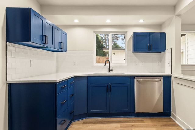 135 W Lullwood, San Antonio, TX 78212