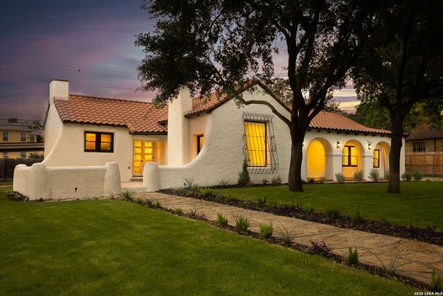 135 W Lullwood, San Antonio, TX 78212