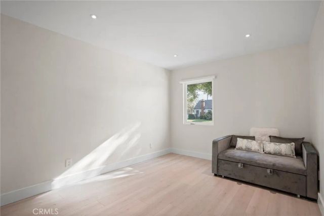1239 N Reese Place, Burbank, CA 91506
