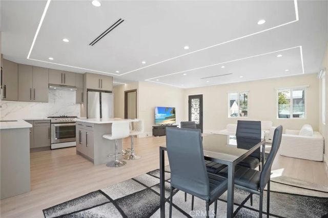 1239 N Reese Place, Burbank, CA 91506