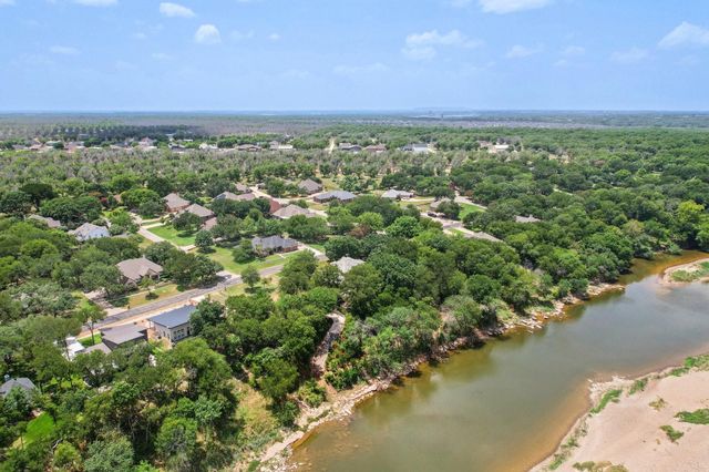7818 Ravenswood Road, Granbury, TX 76049