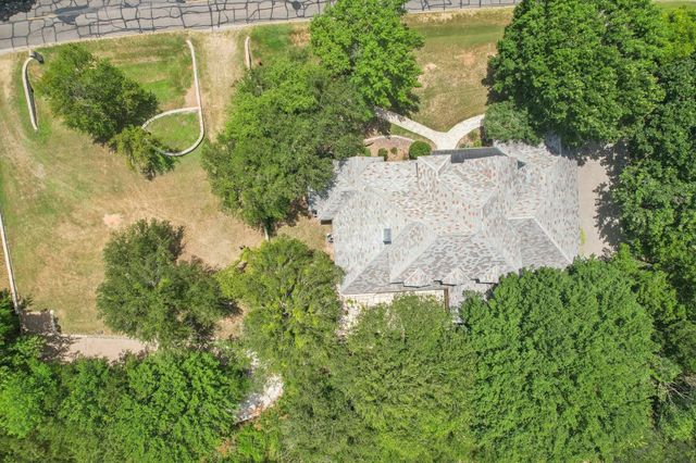 7818 Ravenswood Road, Granbury, TX 76049