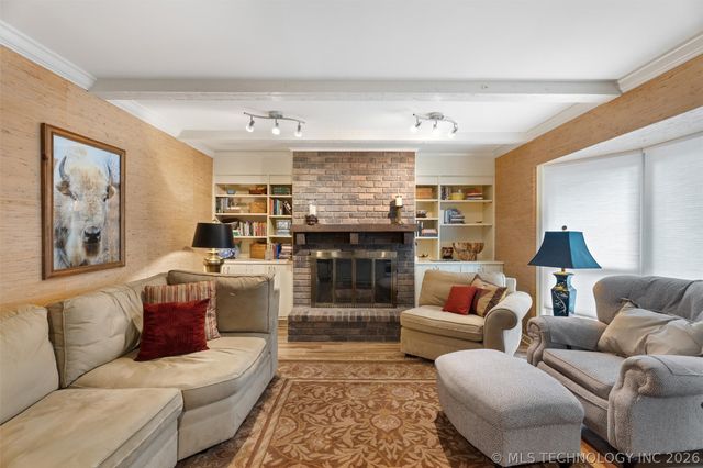 1555 Pecan Place, Bartlesville, OK 74003