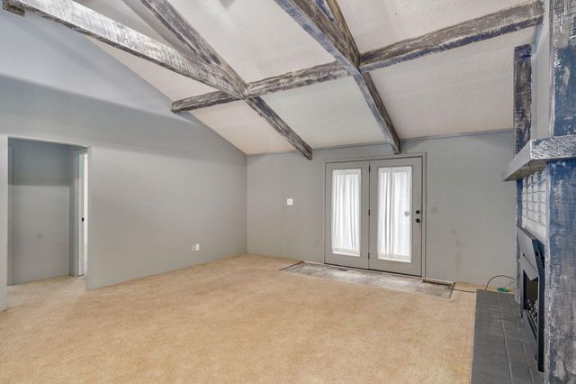 2653 E Cragmont Street, Springfield, MO 65804