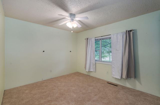 2653 E Cragmont Street, Springfield, MO 65804