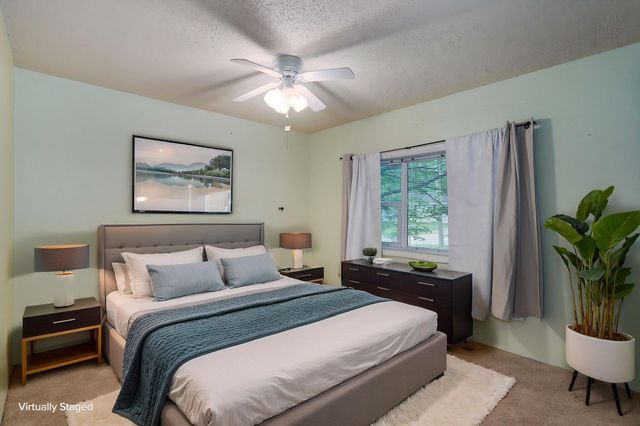2653 E Cragmont Street, Springfield, MO 65804