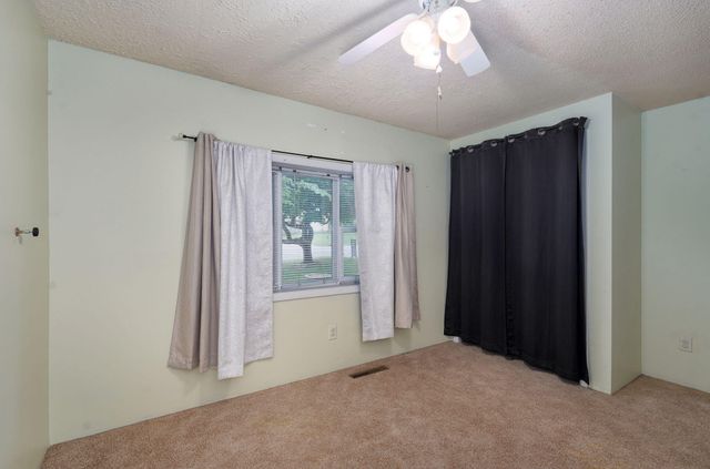 2653 E Cragmont Street, Springfield, MO 65804