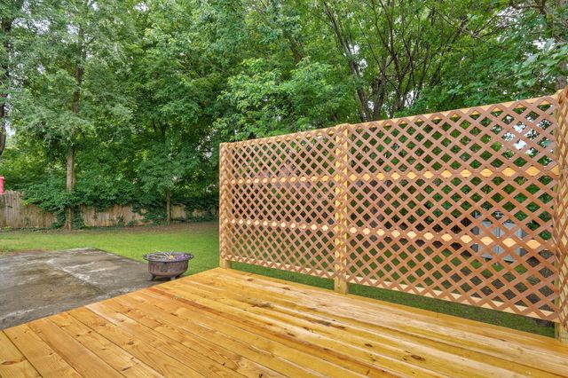 2653 E Cragmont Street, Springfield, MO 65804