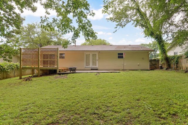 2653 E Cragmont Street, Springfield, MO 65804