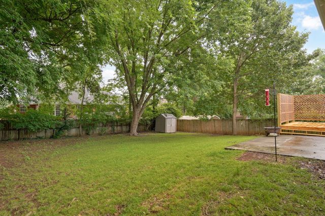 2653 E Cragmont Street, Springfield, MO 65804