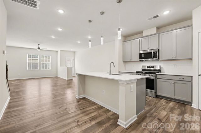 4471 Potters Wheel Drive, Fort Mill, SC 29715
