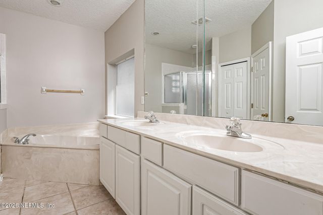8435 WATERMILL Boulevard, Jacksonville, FL 32244