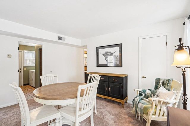 W10892 County Road V, Lodi, WI 53555