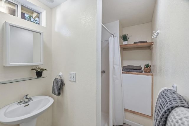 119 Van Diepen Way, Scotts Valley, CA 95066