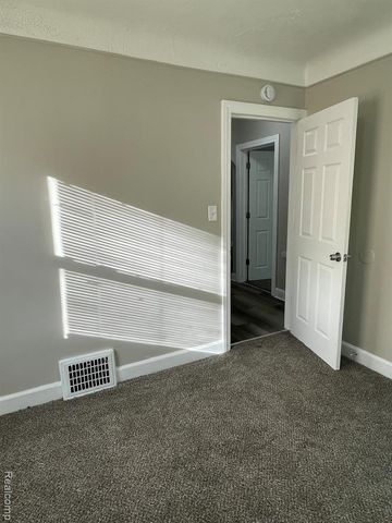 16210 Ferguson Street, Detroit, MI 48235