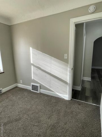 16210 Ferguson Street, Detroit, MI 48235