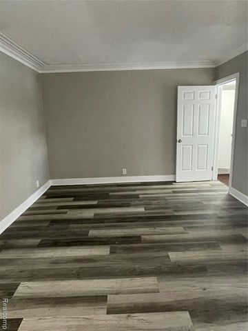 16210 Ferguson Street, Detroit, MI 48235