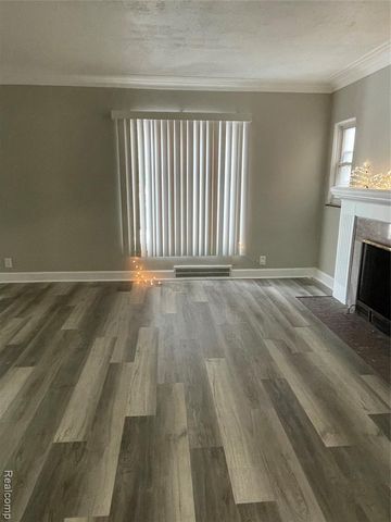 16210 Ferguson Street, Detroit, MI 48235