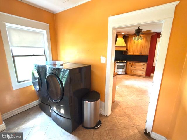 4550 VERA CRUZ RD, Center Valley, PA 18034