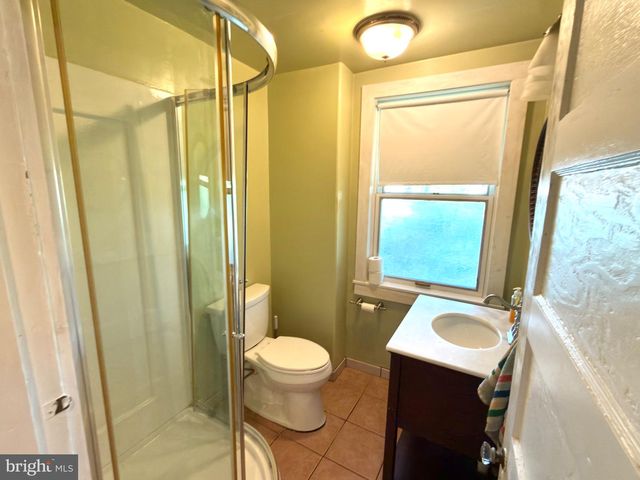 4550 VERA CRUZ RD, Center Valley, PA 18034