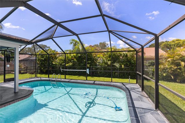 9910 NW 53rd Court, Coral Springs, FL 33076