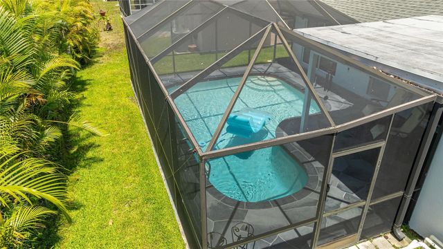 9910 NW 53rd Court, Coral Springs, FL 33076