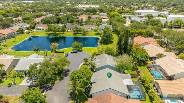 9910 NW 53rd Court, Coral Springs, FL 33076