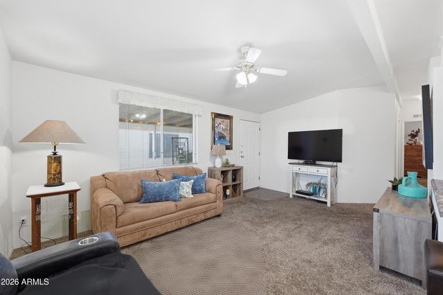 5735 E MCDOWELL Road 221, Mesa, AZ 85215