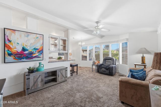 5735 E MCDOWELL Road 221, Mesa, AZ 85215