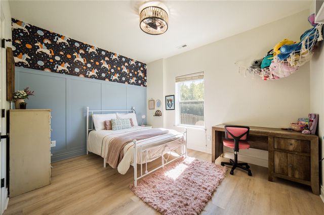 12 Slifer Lane, Bella Vista, AR 72714