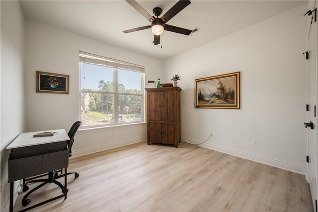 12 Slifer Lane, Bella Vista, AR 72714