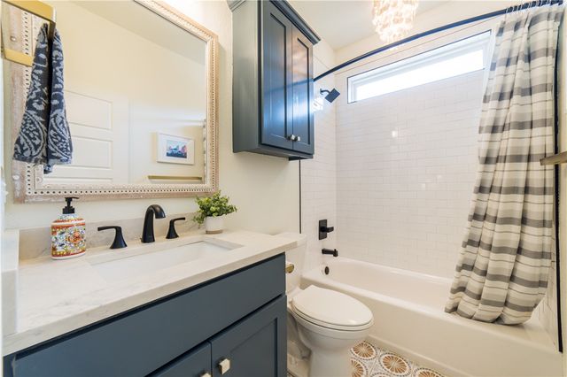 12 Slifer Lane, Bella Vista, AR 72714