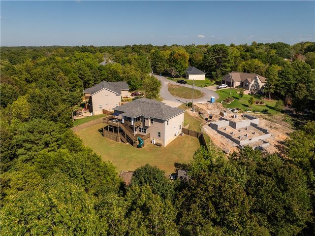 12 Slifer Lane, Bella Vista, AR 72714
