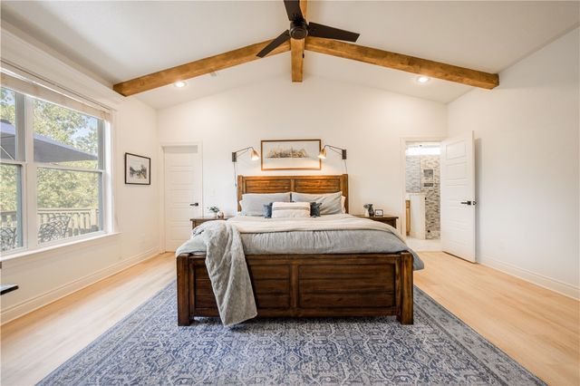 12 Slifer Lane, Bella Vista, AR 72714