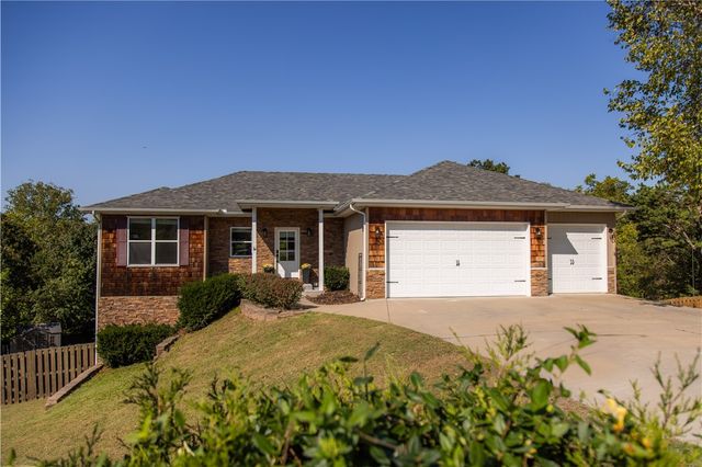 12 Slifer Lane, Bella Vista, AR 72714