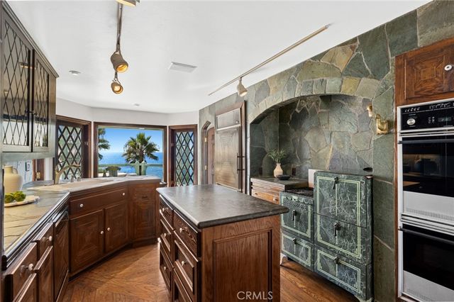 31971 Coast Highway, Laguna Beach, CA 92651
