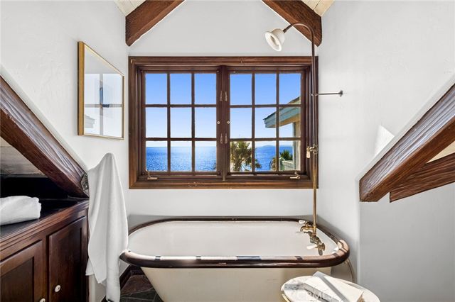31971 Coast Highway, Laguna Beach, CA 92651