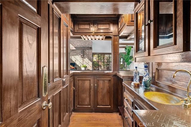 31971 Coast Highway, Laguna Beach, CA 92651