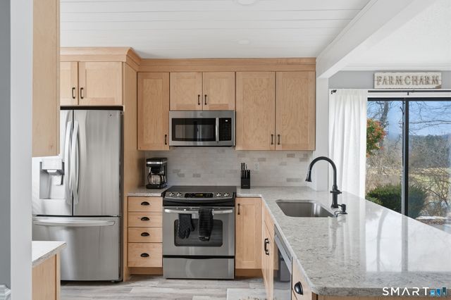 423 Heritage Village A, Southbury, CT 06488