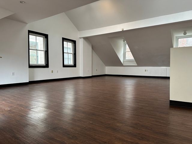 46 2nd St, Cambridge, MA 02141