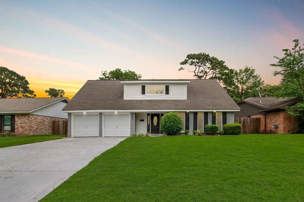 14527 Duncannon Drive, Houston, TX 77015