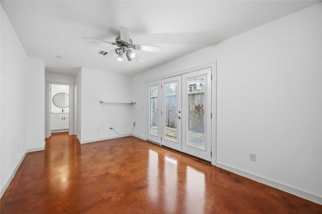 939 Colorado Street 20, Houston, TX 77007