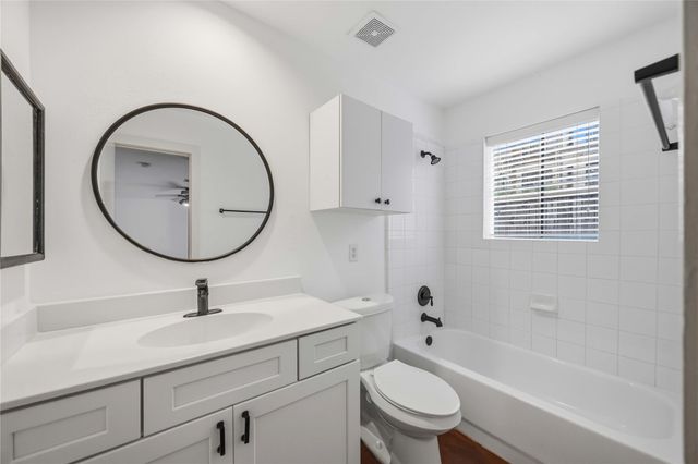 939 Colorado Street 20, Houston, TX 77007